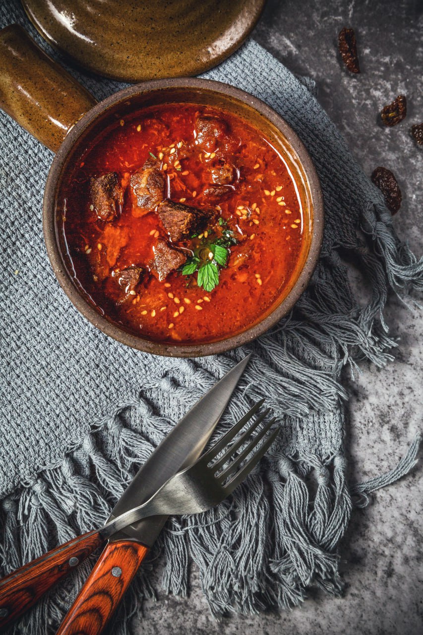 Iranian stew(gheimeh)